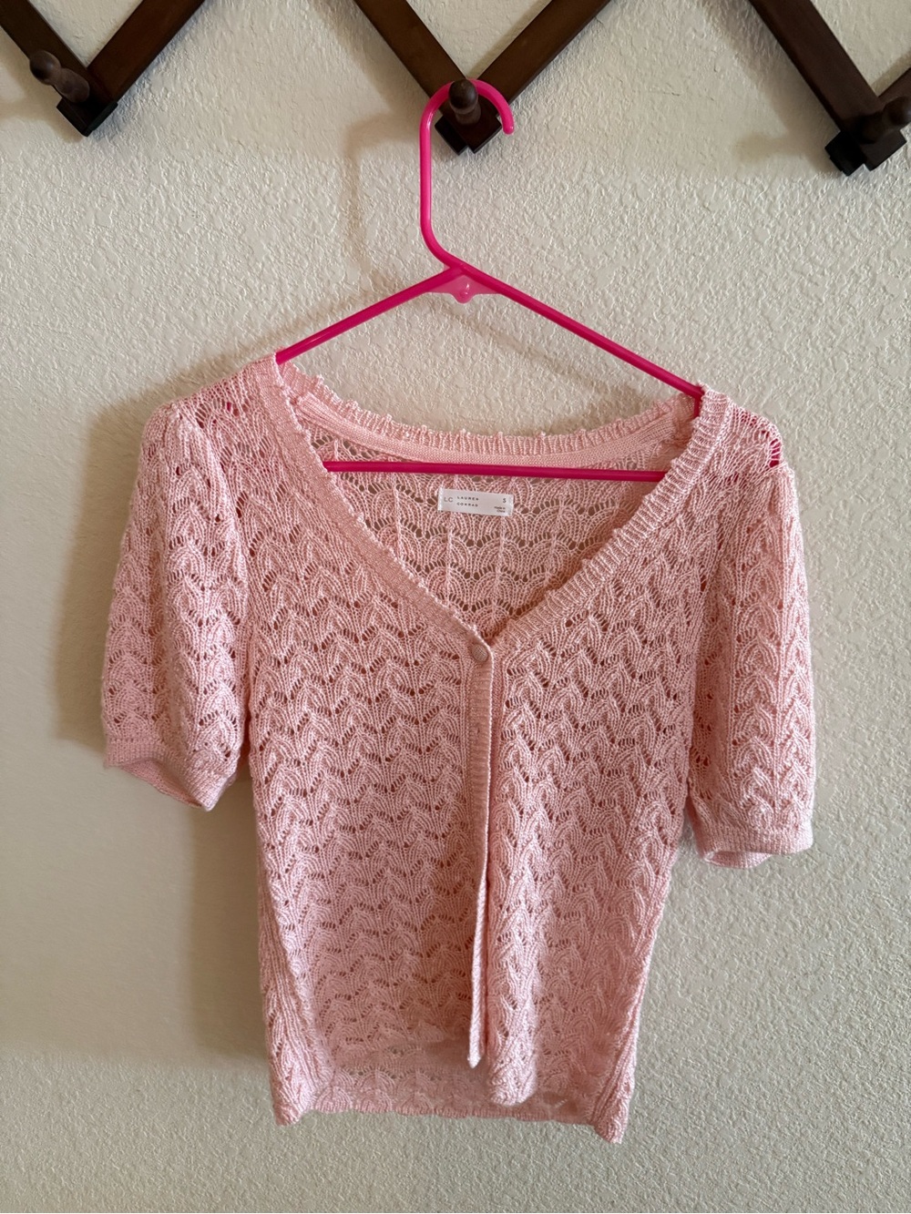 LC Lauren Conrad Pale Pink Open-Knit V-Neck Short Sleeve Sweater